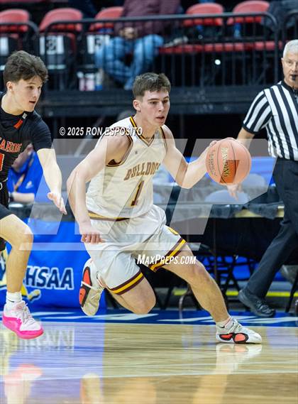 Thumbnail 3 in Tuckahoe vs Berne-Knox-Westerlo (NYSPHSAA Class C Semifinal) photogallery.