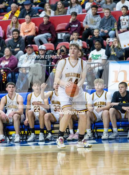 Thumbnail 1 in Tuckahoe vs Berne-Knox-Westerlo (NYSPHSAA Class C Semifinal) photogallery.