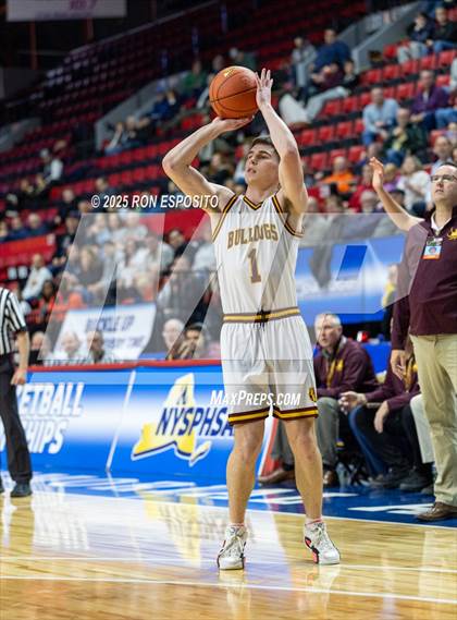 Thumbnail 3 in Tuckahoe vs Berne-Knox-Westerlo (NYSPHSAA Class C Semifinal) photogallery.