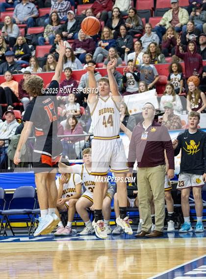 Thumbnail 1 in Tuckahoe vs Berne-Knox-Westerlo (NYSPHSAA Class C Semifinal) photogallery.
