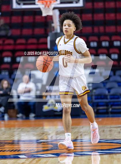 Thumbnail 3 in Tuckahoe vs Berne-Knox-Westerlo (NYSPHSAA Class C Semifinal) photogallery.