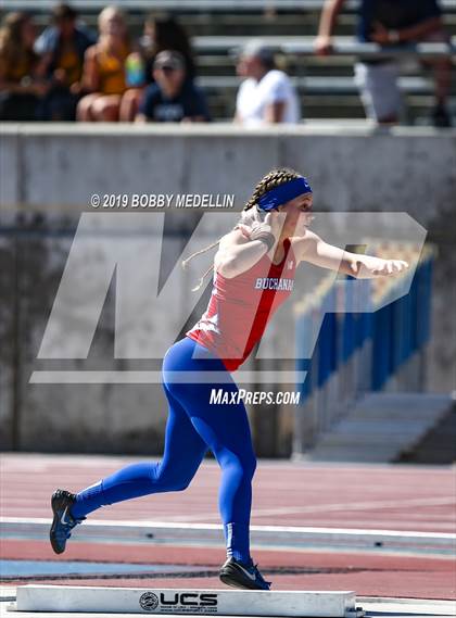 Thumbnail 2 in West Coast Relays photogallery.