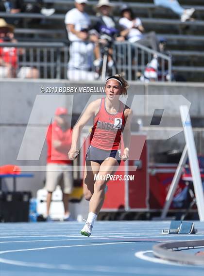 Thumbnail 3 in West Coast Relays photogallery.