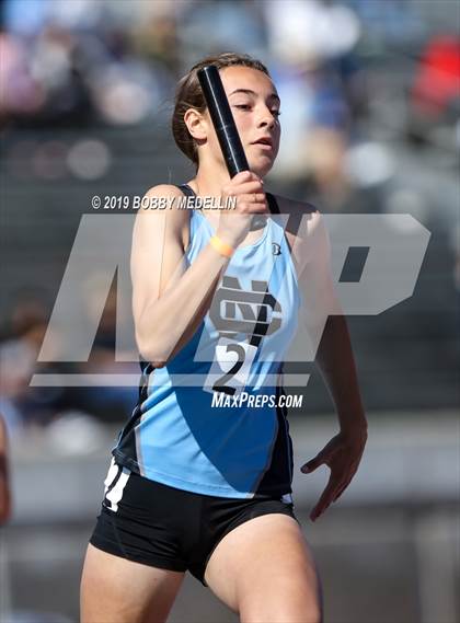 Thumbnail 1 in West Coast Relays photogallery.