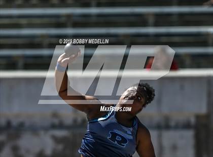 Thumbnail 1 in West Coast Relays photogallery.