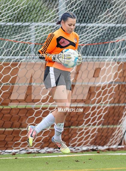 Thumbnail 1 in Toledo @ Friday Harbor (WIAA 1B/2B Playoffs) photogallery.