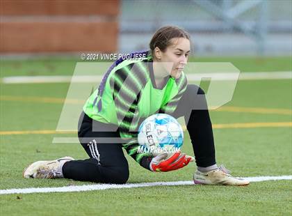 Thumbnail 1 in Toledo @ Friday Harbor (WIAA 1B/2B Playoffs) photogallery.