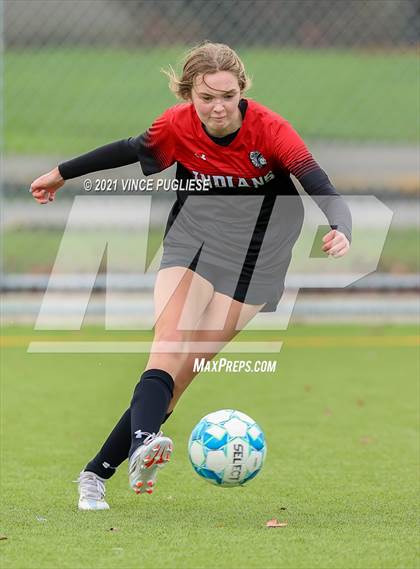 Thumbnail 1 in Toledo @ Friday Harbor (WIAA 1B/2B Playoffs) photogallery.