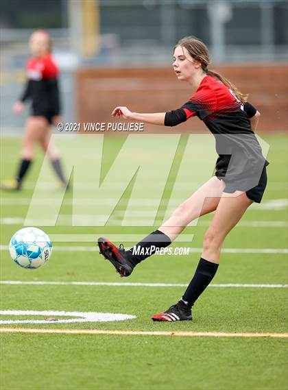 Thumbnail 2 in Toledo @ Friday Harbor (WIAA 1B/2B Playoffs) photogallery.