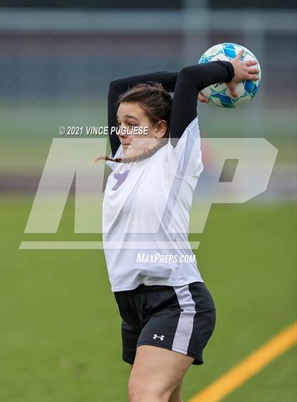 Thumbnail 1 in Toledo @ Friday Harbor (WIAA 1B/2B Playoffs) photogallery.