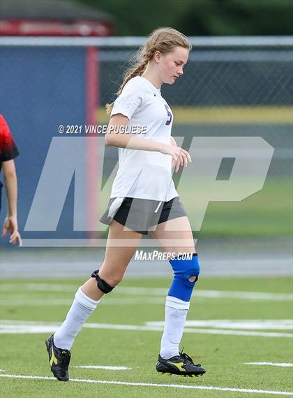 Thumbnail 1 in Toledo @ Friday Harbor (WIAA 1B/2B Playoffs) photogallery.