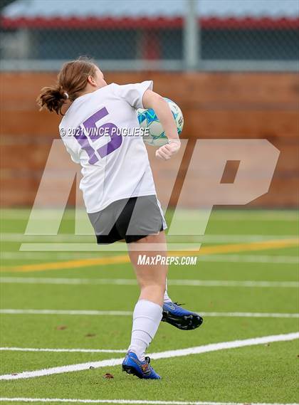 Thumbnail 1 in Toledo @ Friday Harbor (WIAA 1B/2B Playoffs) photogallery.