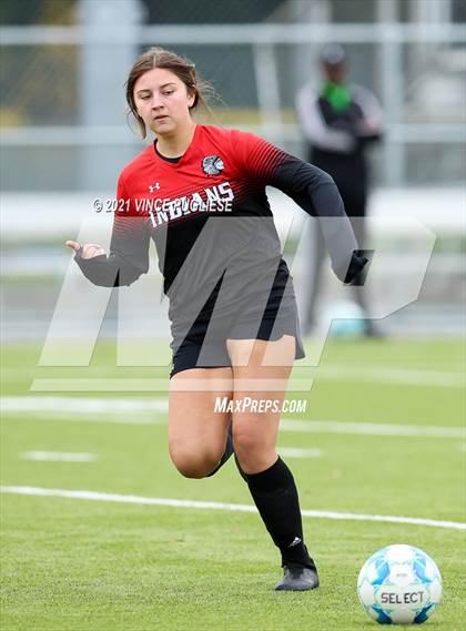 Thumbnail 1 in Toledo @ Friday Harbor (WIAA 1B/2B Playoffs) photogallery.