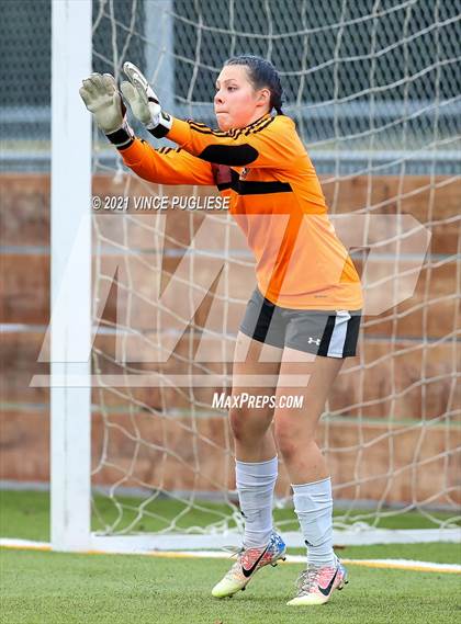 Thumbnail 1 in Toledo @ Friday Harbor (WIAA 1B/2B Playoffs) photogallery.