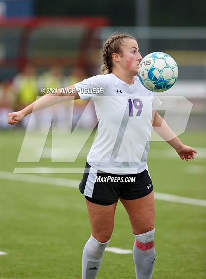 Thumbnail 1 in Toledo @ Friday Harbor (WIAA 1B/2B Playoffs) photogallery.