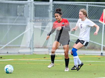 Thumbnail 2 in Toledo @ Friday Harbor (WIAA 1B/2B Playoffs) photogallery.