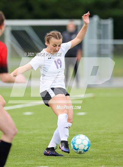 Thumbnail 1 in Toledo @ Friday Harbor (WIAA 1B/2B Playoffs) photogallery.