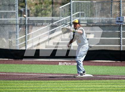 Thumbnail 2 in Ventura @ Flintridge Prep (CIF SS D5 First Round Playoff)  photogallery.