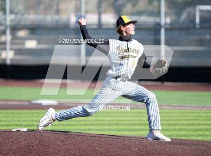Thumbnail 1 in Ventura @ Flintridge Prep (CIF SS D5 First Round Playoff)  photogallery.