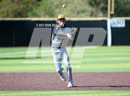Thumbnail 2 in Ventura @ Flintridge Prep (CIF SS D5 First Round Playoff)  photogallery.