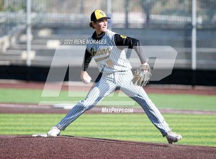 Thumbnail 2 in Ventura @ Flintridge Prep (CIF SS D5 First Round Playoff)  photogallery.