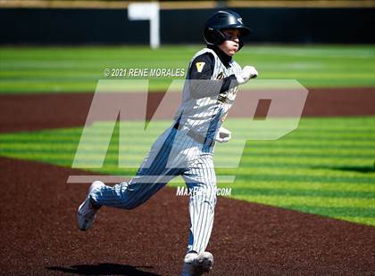 Thumbnail 2 in Ventura @ Flintridge Prep (CIF SS D5 First Round Playoff)  photogallery.