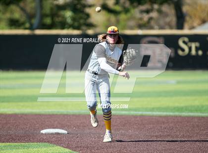 Thumbnail 3 in Ventura @ Flintridge Prep (CIF SS D5 First Round Playoff)  photogallery.