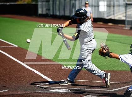 Thumbnail 2 in Ventura @ Flintridge Prep (CIF SS D5 First Round Playoff)  photogallery.