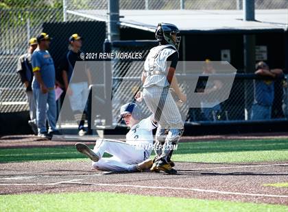 Thumbnail 2 in Ventura @ Flintridge Prep (CIF SS D5 First Round Playoff)  photogallery.
