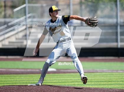 Thumbnail 3 in Ventura @ Flintridge Prep (CIF SS D5 First Round Playoff)  photogallery.