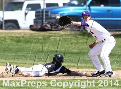 Thumbnail 3 in Howell North vs. Christian Brothers photogallery.