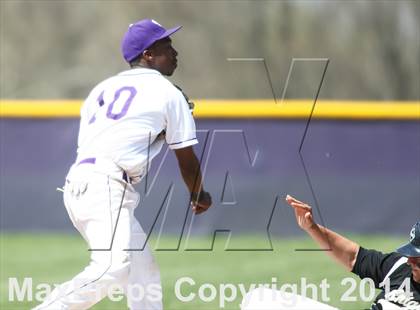 Thumbnail 1 in Howell North vs. Christian Brothers photogallery.