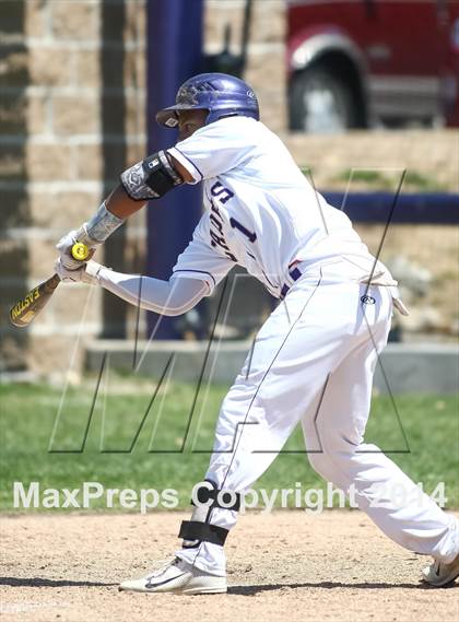Thumbnail 3 in Howell North vs. Christian Brothers photogallery.