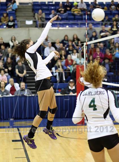 Thumbnail 2 in El Camino vs Gregori (CIF SJS D2 Final) photogallery.
