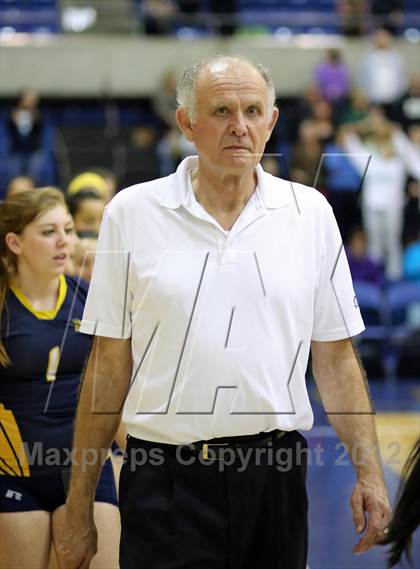 Thumbnail 1 in El Camino vs Gregori (CIF SJS D2 Final) photogallery.