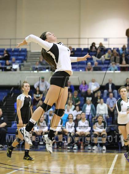 Thumbnail 3 in El Camino vs Gregori (CIF SJS D2 Final) photogallery.