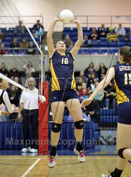 Thumbnail 3 in El Camino vs Gregori (CIF SJS D2 Final) photogallery.