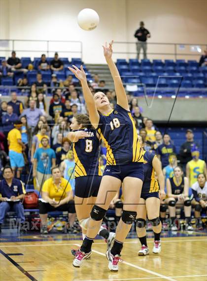 Thumbnail 2 in El Camino vs Gregori (CIF SJS D2 Final) photogallery.