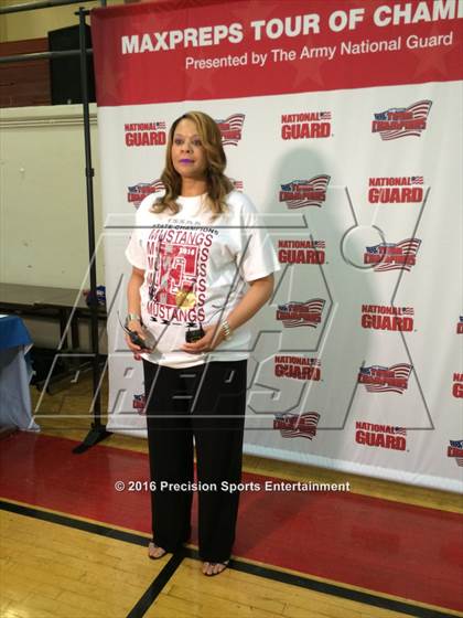Thumbnail 3 in Memphis East TOC Ceremony photogallery.