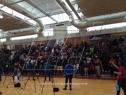 Thumbnail 1 in Memphis East TOC Ceremony photogallery.