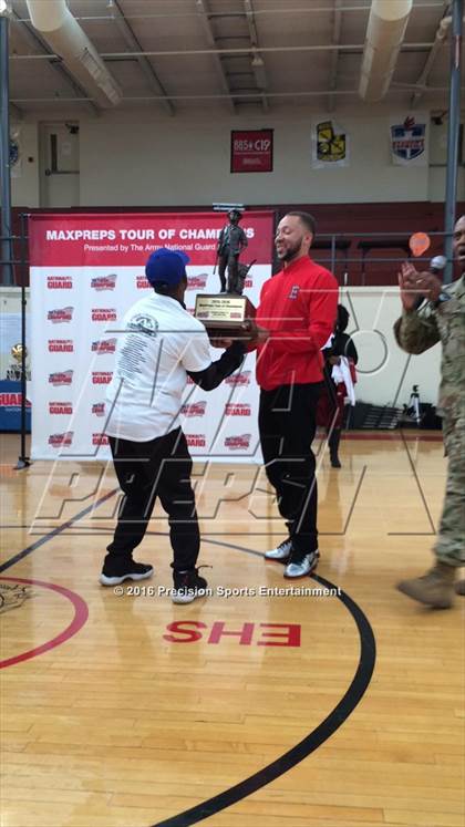 Thumbnail 1 in Memphis East TOC Ceremony photogallery.