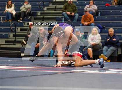 Thumbnail 1 in DeSoto Central vs Lewisburg photogallery.