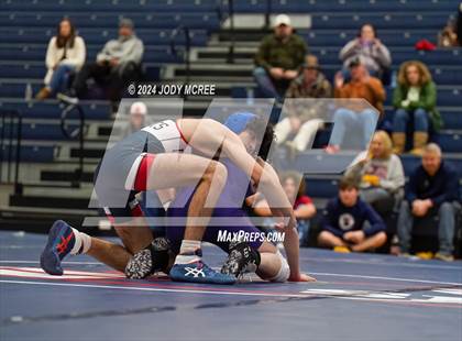 Thumbnail 3 in DeSoto Central vs Lewisburg photogallery.