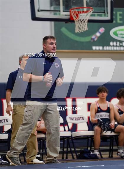 Thumbnail 1 in DeSoto Central vs Lewisburg photogallery.