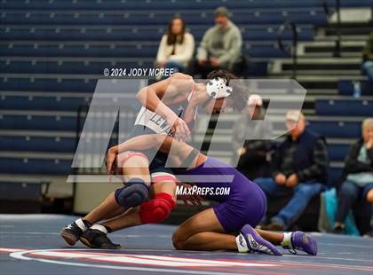 Thumbnail 1 in DeSoto Central vs Lewisburg photogallery.