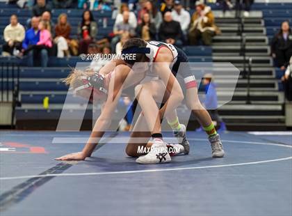 Thumbnail 3 in DeSoto Central vs Lewisburg photogallery.