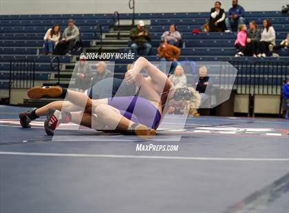 Thumbnail 1 in DeSoto Central vs Lewisburg photogallery.