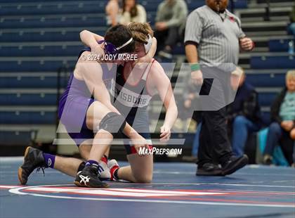 Thumbnail 1 in DeSoto Central vs Lewisburg photogallery.