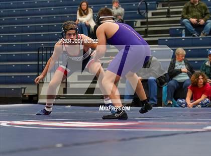 Thumbnail 3 in DeSoto Central vs Lewisburg photogallery.