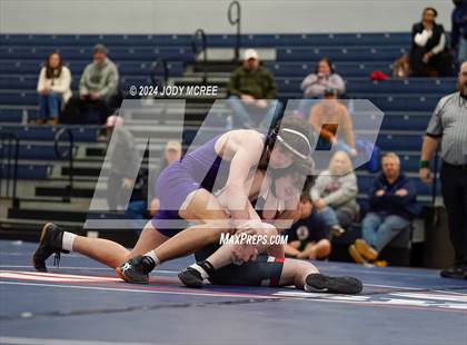 Thumbnail 1 in DeSoto Central vs Lewisburg photogallery.